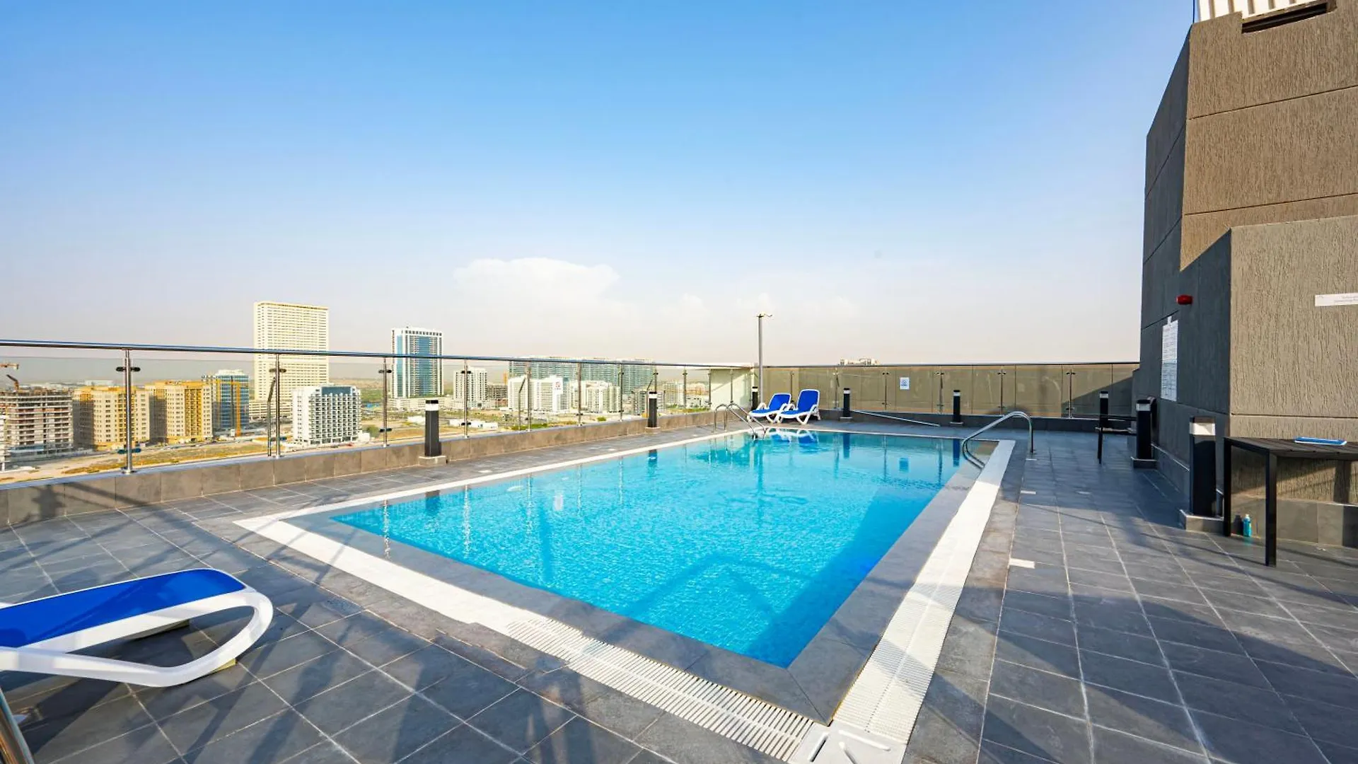 Appartamento Chic Studio Retreat In The Heart Of Dubailand